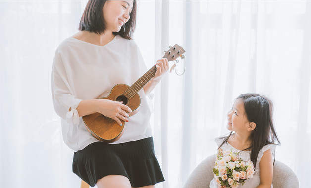 宝宝在妈妈肚子里时就会哭